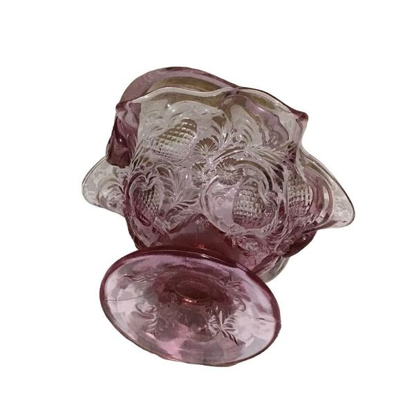 Vintage Fenton Pink Inverted Strawberry Mini Basket - Picture 6 of 7